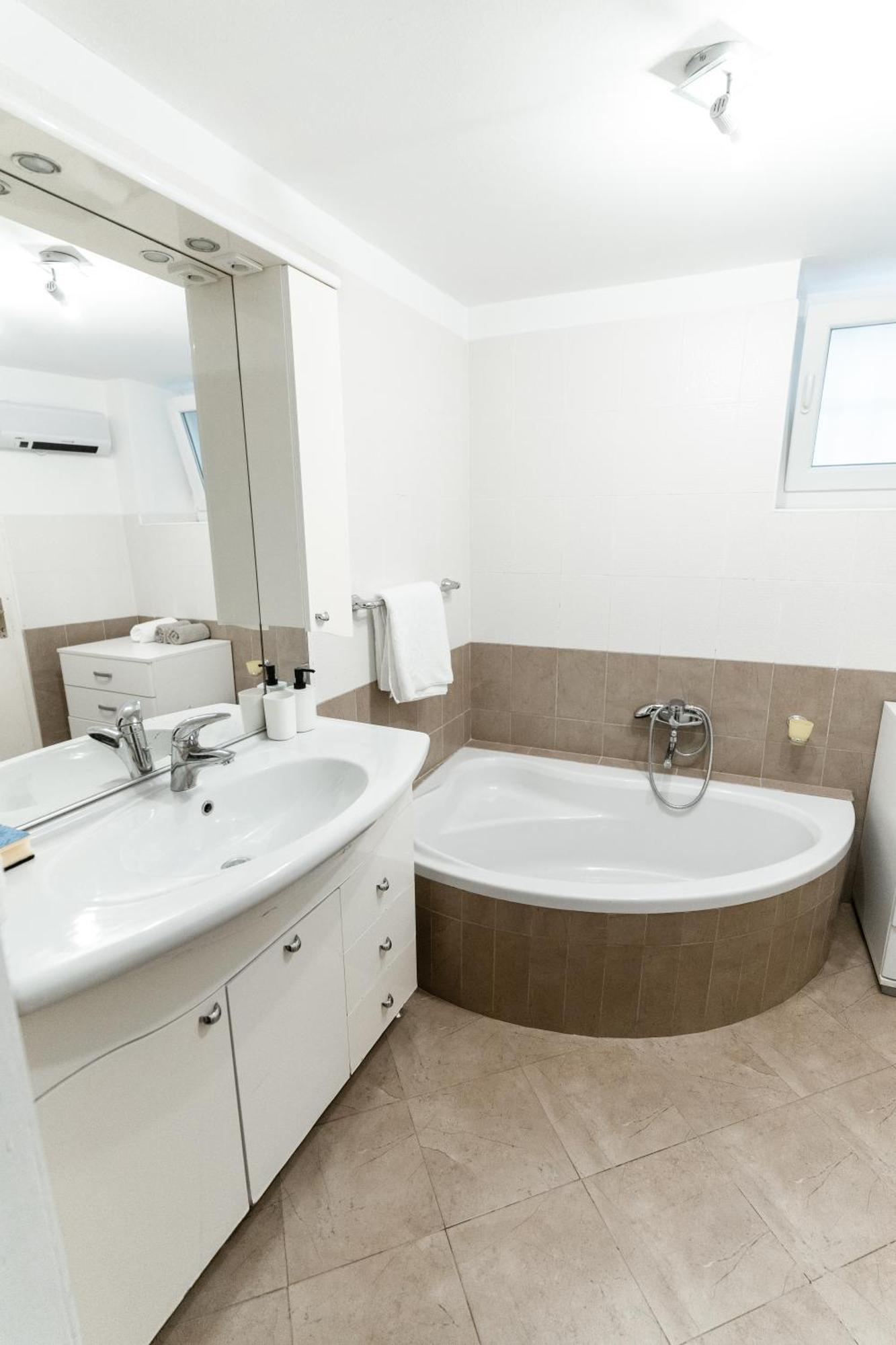 House Gorica Apartman Šibenik Szoba fotó